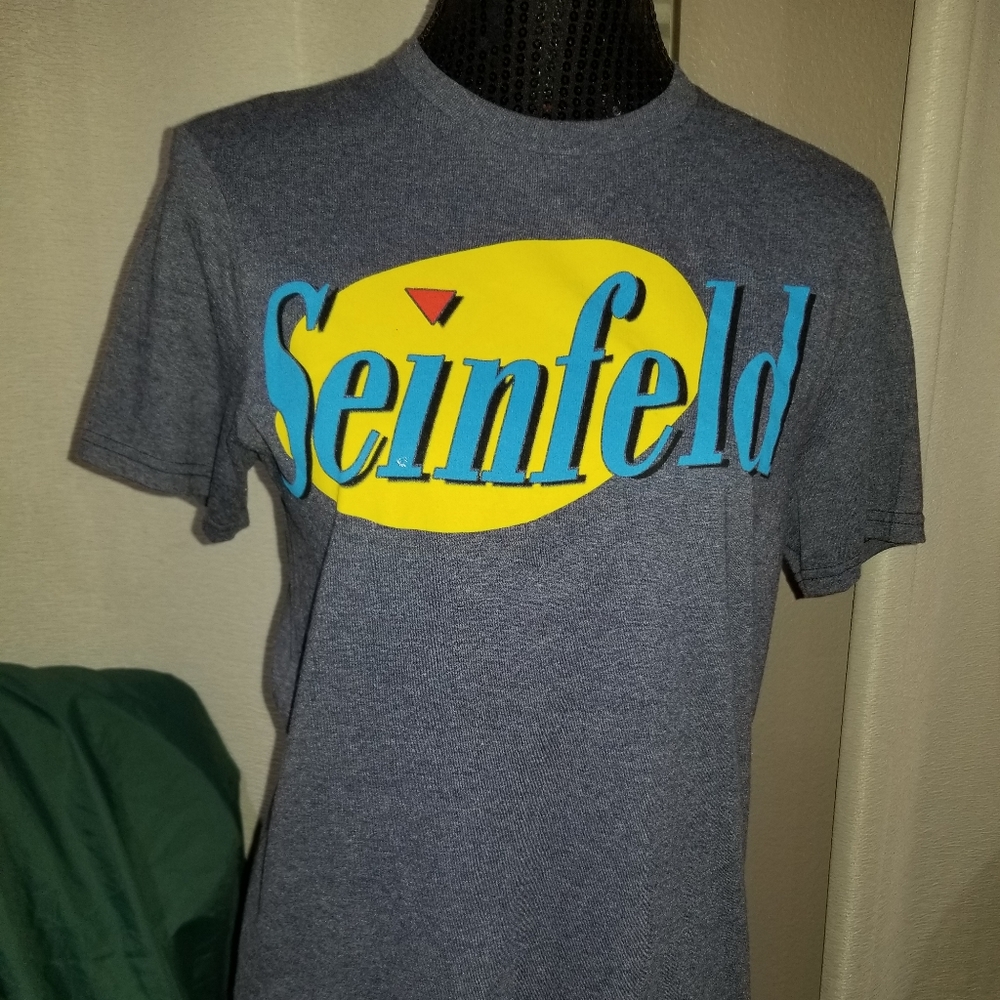 Seinfeld T shirt.